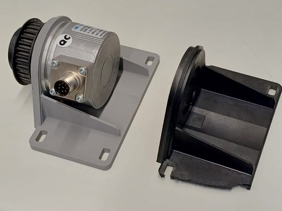 Originalteil und nachgebautes Bauteil im Vergleich, Reverse Engineering bei Proto3